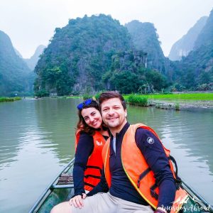 Perine and Silviu in a boat on Tam Coc river