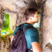 Parque Lage: you can find a cave with aquariums inside!