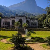 Parque Lage: the beginning of the trail to the Corcovado