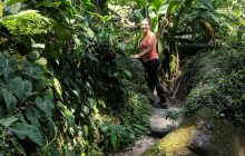 Perine exploring Parque Lage